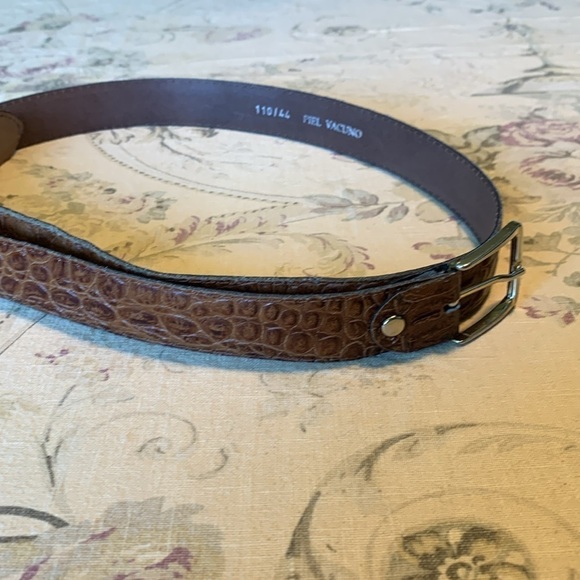 Piel Vacuno brown leather alligator look belt - Picture 5 of 9
